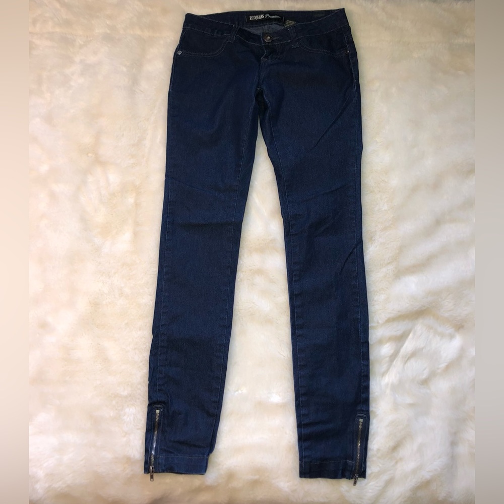 Skinny Jeans - Picture 5 of 9